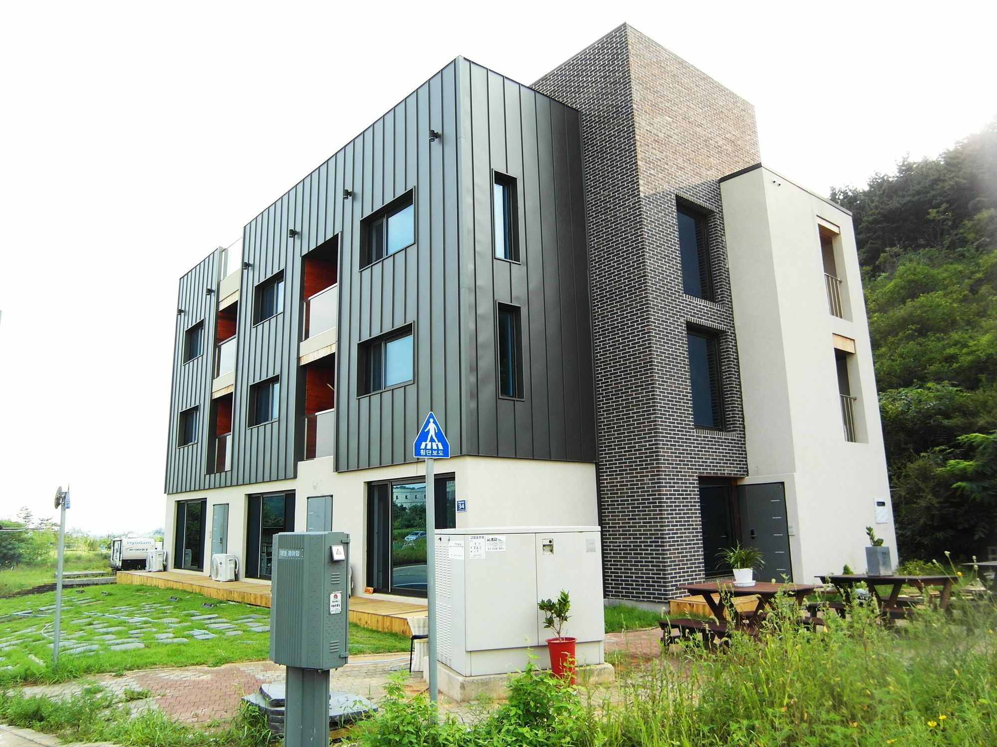 Leeon Guest House Incheon Buitenkant foto